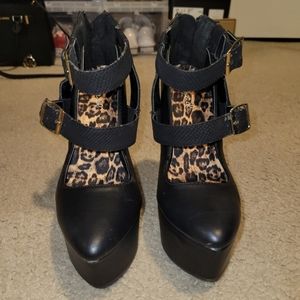 Platform heels